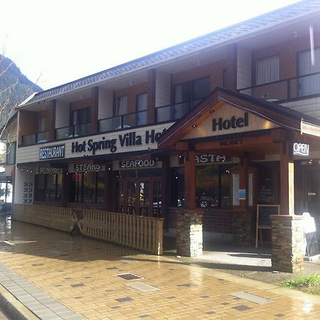 Spring Villa Hotel Harrison Hot Springs Dış mekan fotoğraf