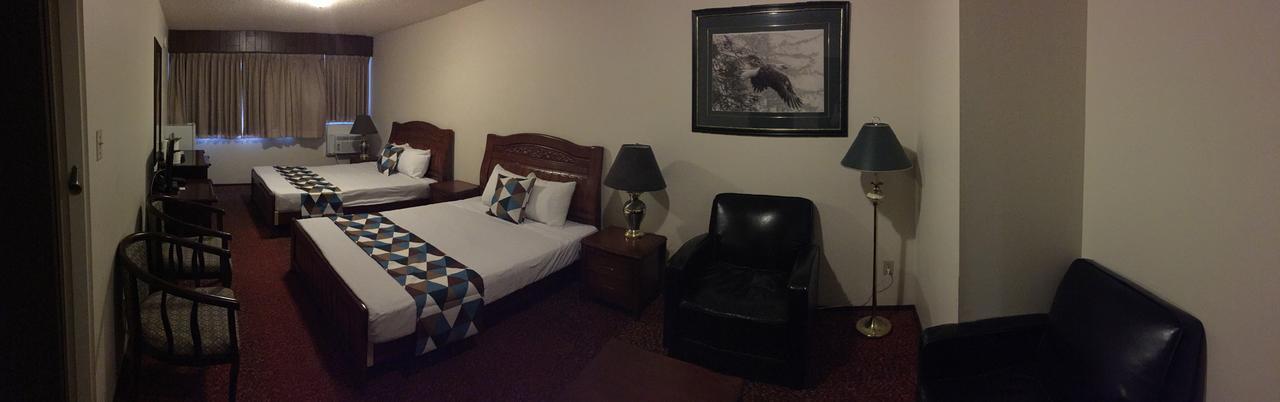 Spring Villa Hotel Harrison Hot Springs Dış mekan fotoğraf