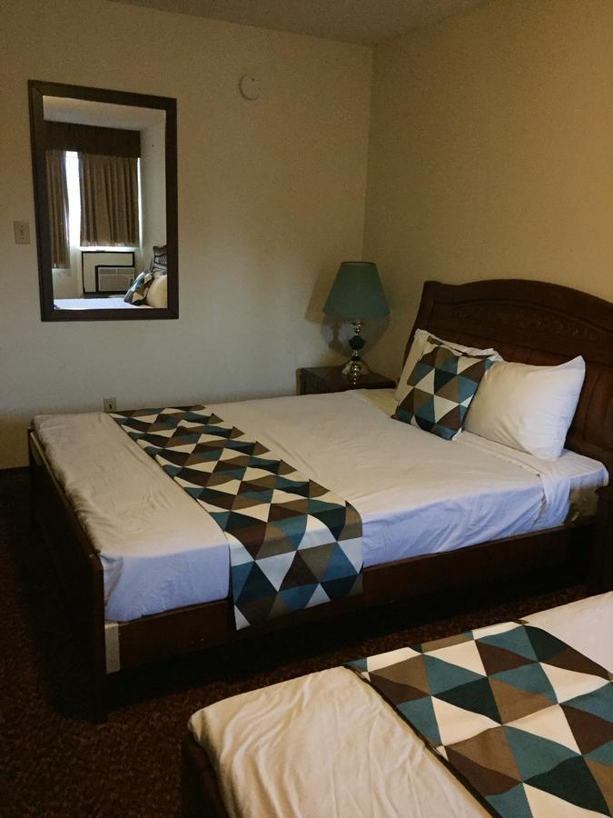 Spring Villa Hotel Harrison Hot Springs Dış mekan fotoğraf